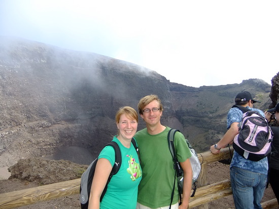 van rechts naar links: ikke, Birgit en krater