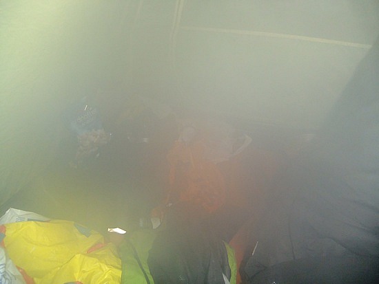 beetje stoom in de tent na het koken